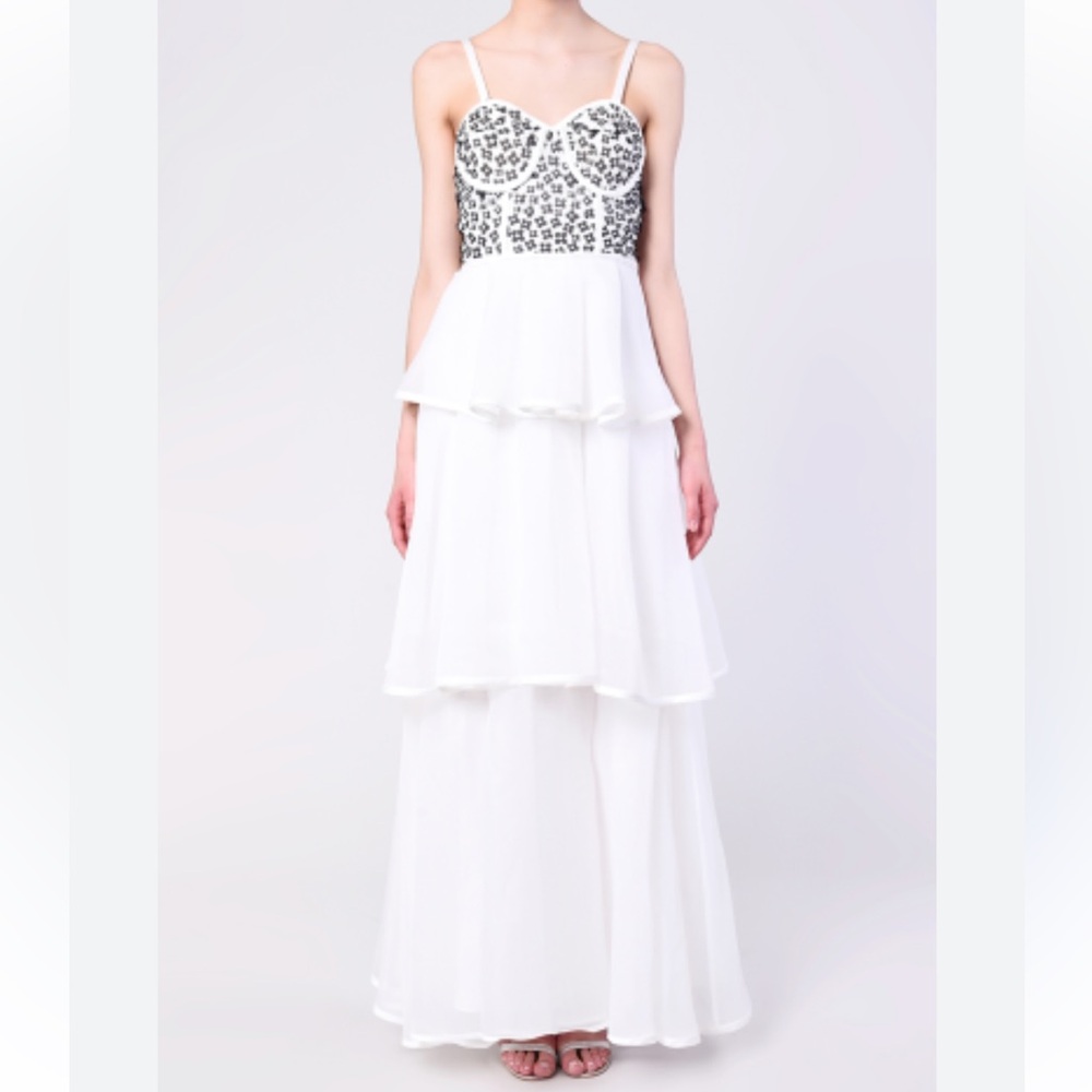 True Decadence WHITE BLACK MONO FLOWER TIERED ORGANZA MAXI DRESS